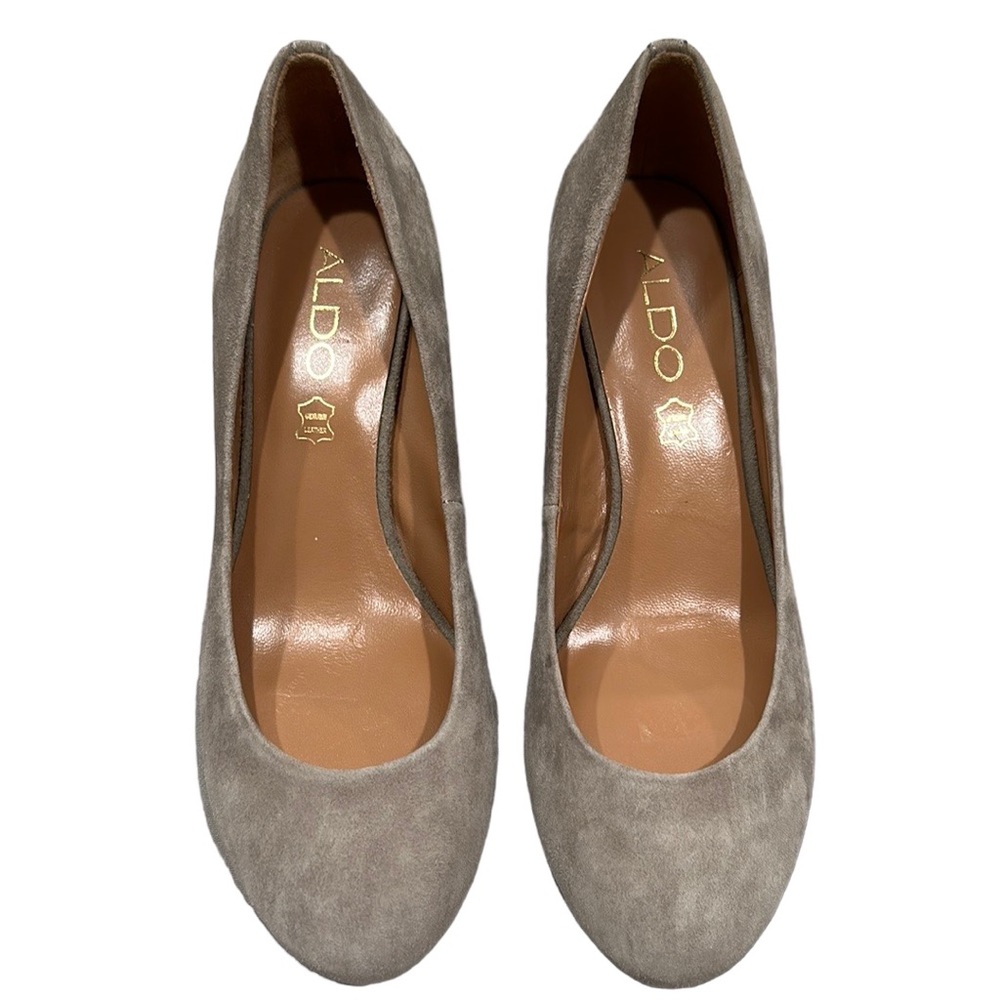 Suede Aldo pumps